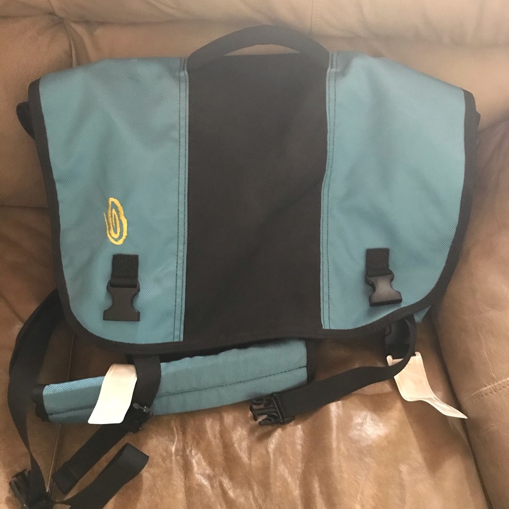 Timbuk2 messenger bag